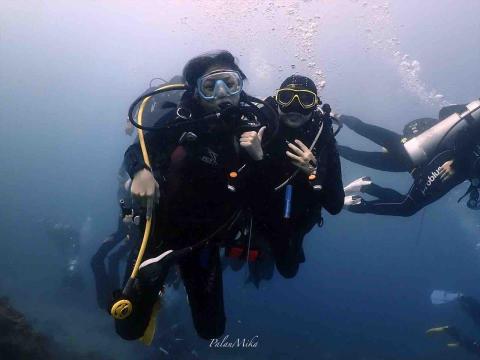 凱凱老師-游泳教練 - 潛水助教