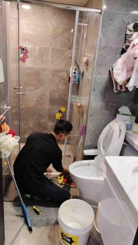 簡翊展 - 居家清潔