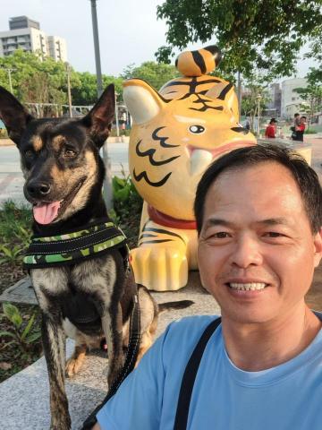 郭晉 - 客戶寄養米克斯