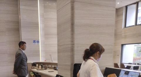 洛桑國際物業管理顧問股份有限公司 - 