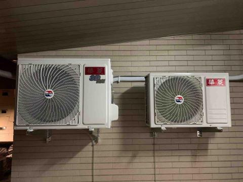 耀誠企業社 -  室外機安裝