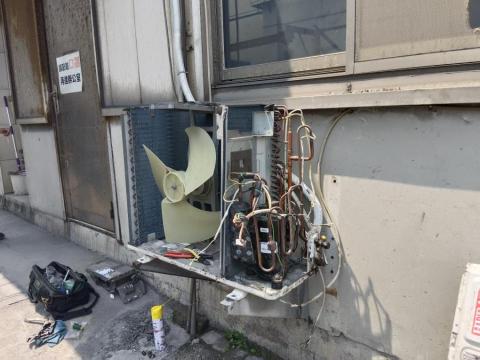 利捷空調水電 - 室外機漏媒查修
