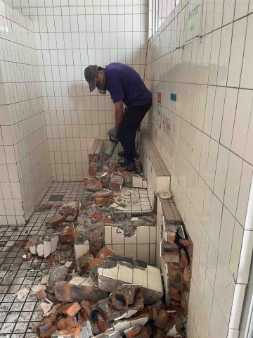 寶鑫/為大拆除工程有限公司 - 