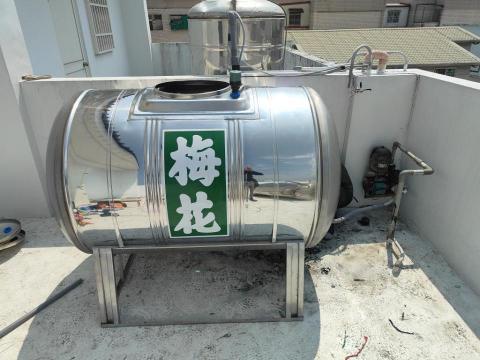 黑科技水電工作室 - 安裝水塔