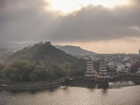 劉子熏 - 高雄蓮池潭風景照