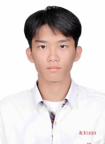 提供高中生物服務的專家王尹澈