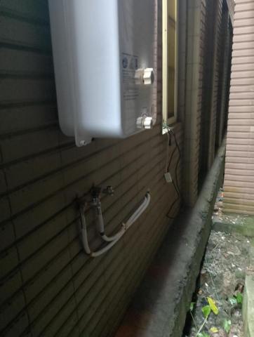 阿牛瓦斯-水電 - 安裝冷熱水管及熱水器