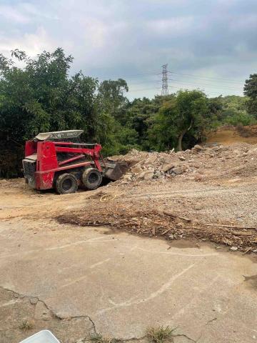 寶鑫/為大拆除工程有限公司 - 