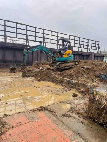 寶鑫/為大拆除工程有限公司 - 