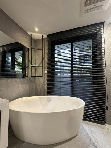 家豊窗簾傢飾館 - 浴室窗簾品項
防潮木百葉/循環式拉繩