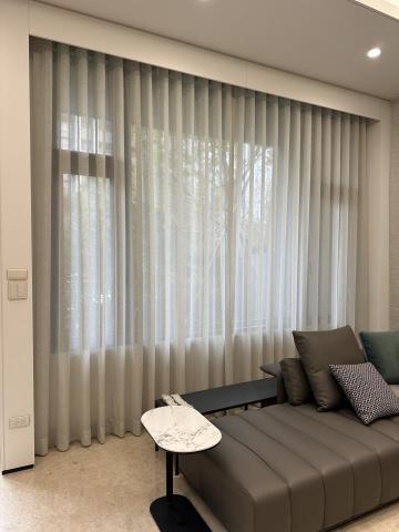 家豊窗簾傢飾館 - 客廳蛇型紗簾