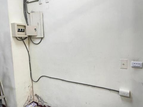 大鴻水電 - 配置220V專用迴路加配電箱