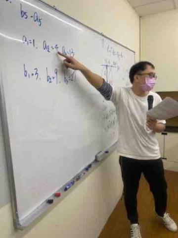 宗祐老師 - 以前在桃園上課的團班照2