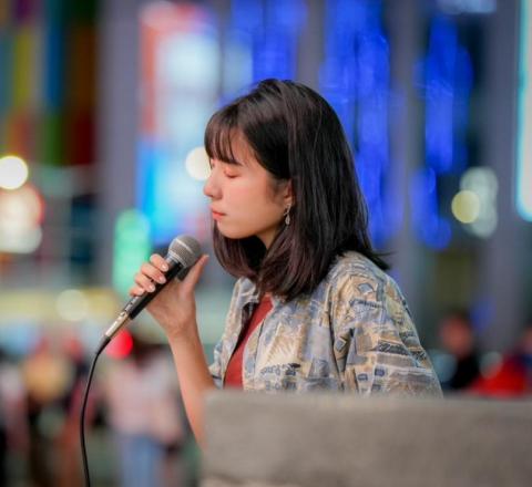 毛線兒Claire🧶 [歌手、主持、樂團] - 