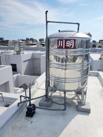 鼎立水電工程行吳先生電表、水表申請 - 水塔安裝工程