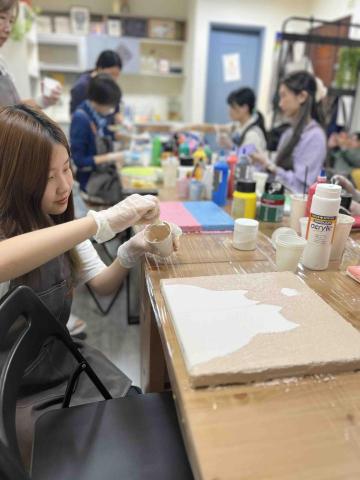 喃喃藝術工作室 -  喃喃藝術工作室 -