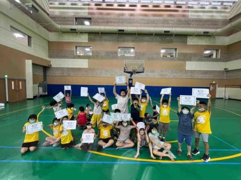 劉竹 - 之前實習帶的小朋友，小一至小六都有！