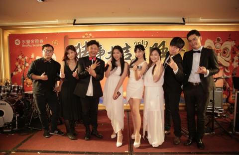 毛線兒Claire🧶 [歌手、主持、樂團] - 