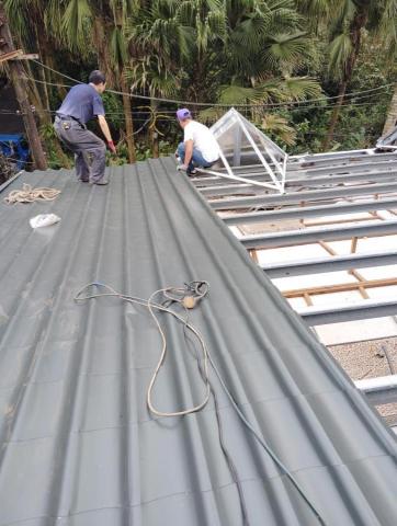 永立工程行 - 柳里瓦浪板