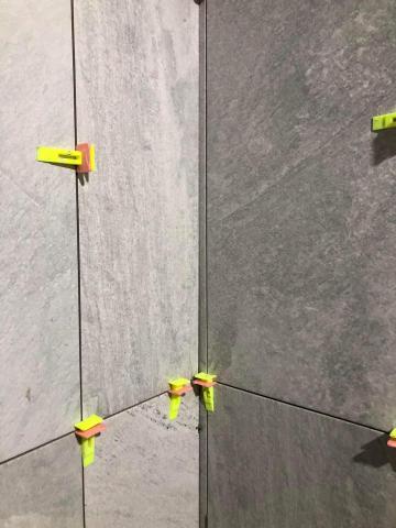 賑鑫工程行 - 磁磚施工細節 賑鑫工程行 - 磁磚施工細節