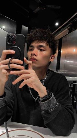 基隆中山區電視壁掛架安裝師傅推薦林閎毅