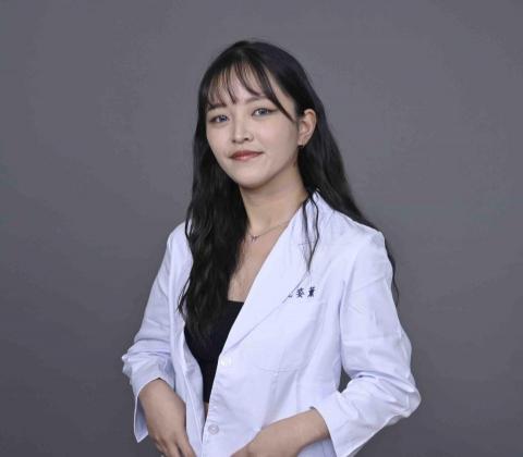 提供姐姐服務的專家