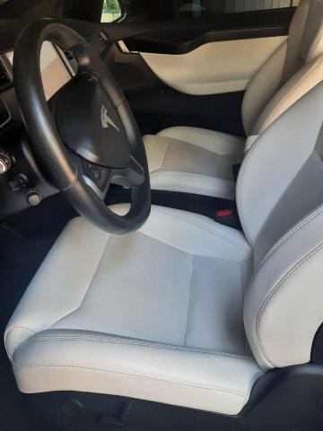 凡蓉精品藝術修護美容/居家店面裝璜瑕疵舊翻新/傢俱皮件精品美 - 美容修復豪車皮椅主駕座 凡蓉精品藝術修護美容/居家店面裝璜瑕疵舊翻新/傢俱皮件精品美 - 美容修復豪車皮椅主駕座