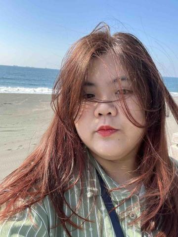 提供行政保全工作內容服務的專家鄭宇彤