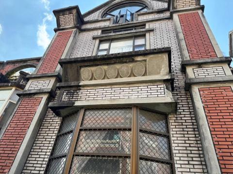 錩育有限公司 - 台北市內湖區-外牆防水(施工前) 錩育有限公司 - 台北市內湖區-外牆防水(施工前)