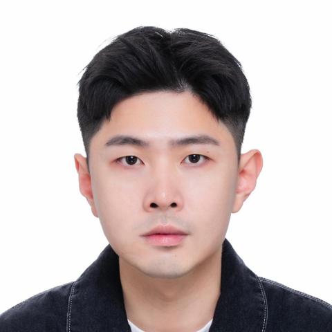 提供prada皮包服務的專家蕭凱祥