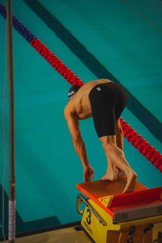 Andy 職業選手/專業游泳/成人泳訓/客制化課表 - 