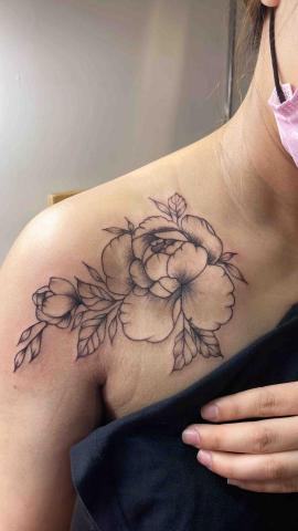 拉法爾指愛玩美概念館 - 韓系清新花系，刺青作品，可客製，歡迎傳圖估價