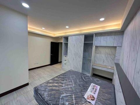 勝晉裝潢工程行 - 造型天花板、崁燈、層板燈、木作衣櫃、客製化化妝桌、床頭背景牆