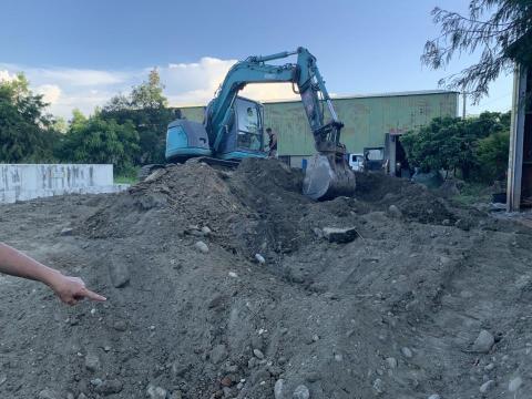 博宇環境科技有限公司 - 針對低污染場址使用翻拌工法進行整治 博宇環境科技有限公司 - 針對低污染場址使用翻拌工法進行整治