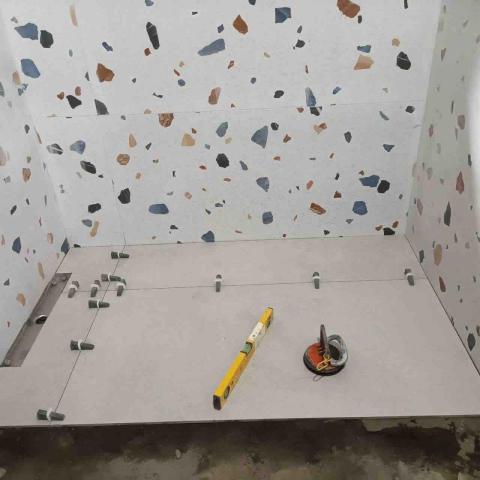 事事怡企業社 專業泥作房屋修繕大小事 - 地磚廁所壁磚120*60 事事怡企業社 專業泥作房屋修繕大小事 - 地磚廁所壁磚120*60