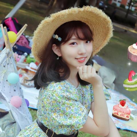 提供r18動漫服務的專家曾盈萍