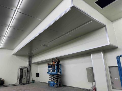 鴻晨工程行 - 庫板天花 倒吊板做二次天花板施作