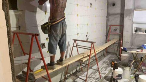 事事怡企業社 專業泥作房屋修繕大小事 - 貼壁磚 事事怡企業社 專業泥作房屋修繕大小事 - 貼壁磚