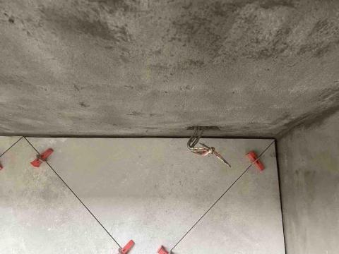 事事怡企業社 專業泥作房屋修繕大小事 - 地磚 事事怡企業社 專業泥作房屋修繕大小事 - 地磚