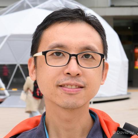 提供兒童美語服務的專家連景驊