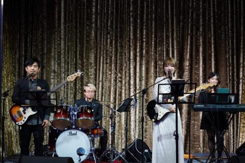 瘋滿音樂 - 婚禮演唱 四人組full band