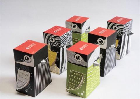 陳柏睿 - 滴鳥穿食
logo設計/包裝結構設計