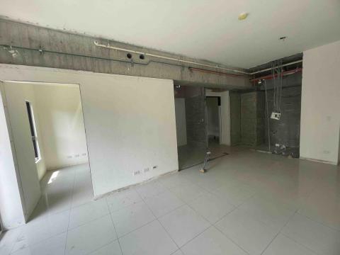 阿猴專業拆除 - 輕質牆局部拆除 收尾