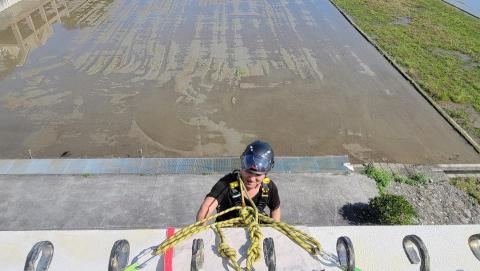 京東清潔社-宜蘭清潔公司 - 洗外牆