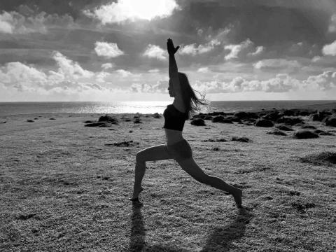 江晏庭 瑜伽老師 - 