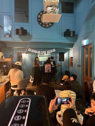 享樂音樂工作室 - 湛藍音樂會 享樂音樂工作室 - 湛藍音樂會