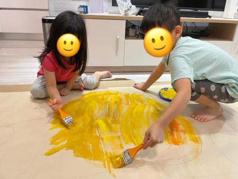 江老師 - 兒童美術家教：客製化課程，學生學校演講比賽道具創作