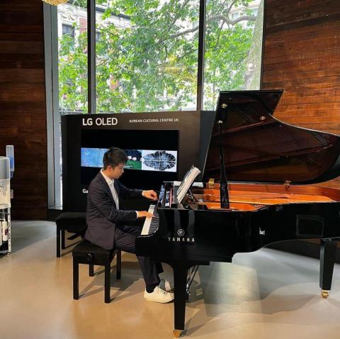 賴致融鋼琴工作室 - 