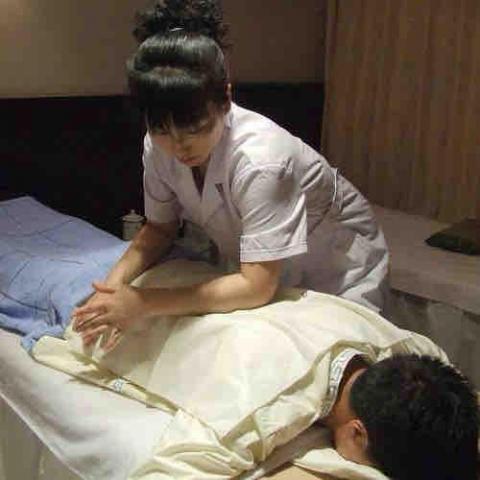 i Spa行動到府按摩師/配合飯店/醫院/公司員工福利/專業 - 