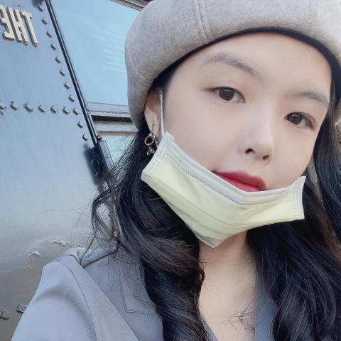 提供寫手遊服務的專家郭薏君